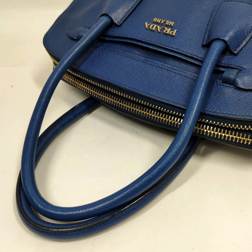 Sold Prada Blue Sappiano Leather Women's Bag Authentic In Excellent Condition - Picture 6 of 11